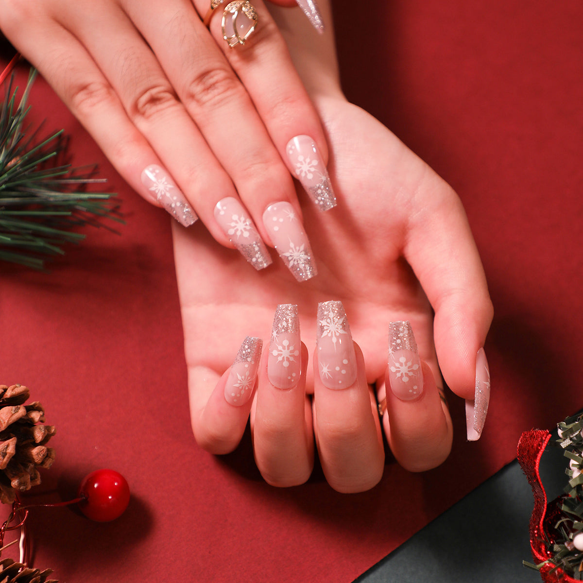 24pcs/Set Christmas Silver Glitter White Snowflake Medium Coffin Press On Nails