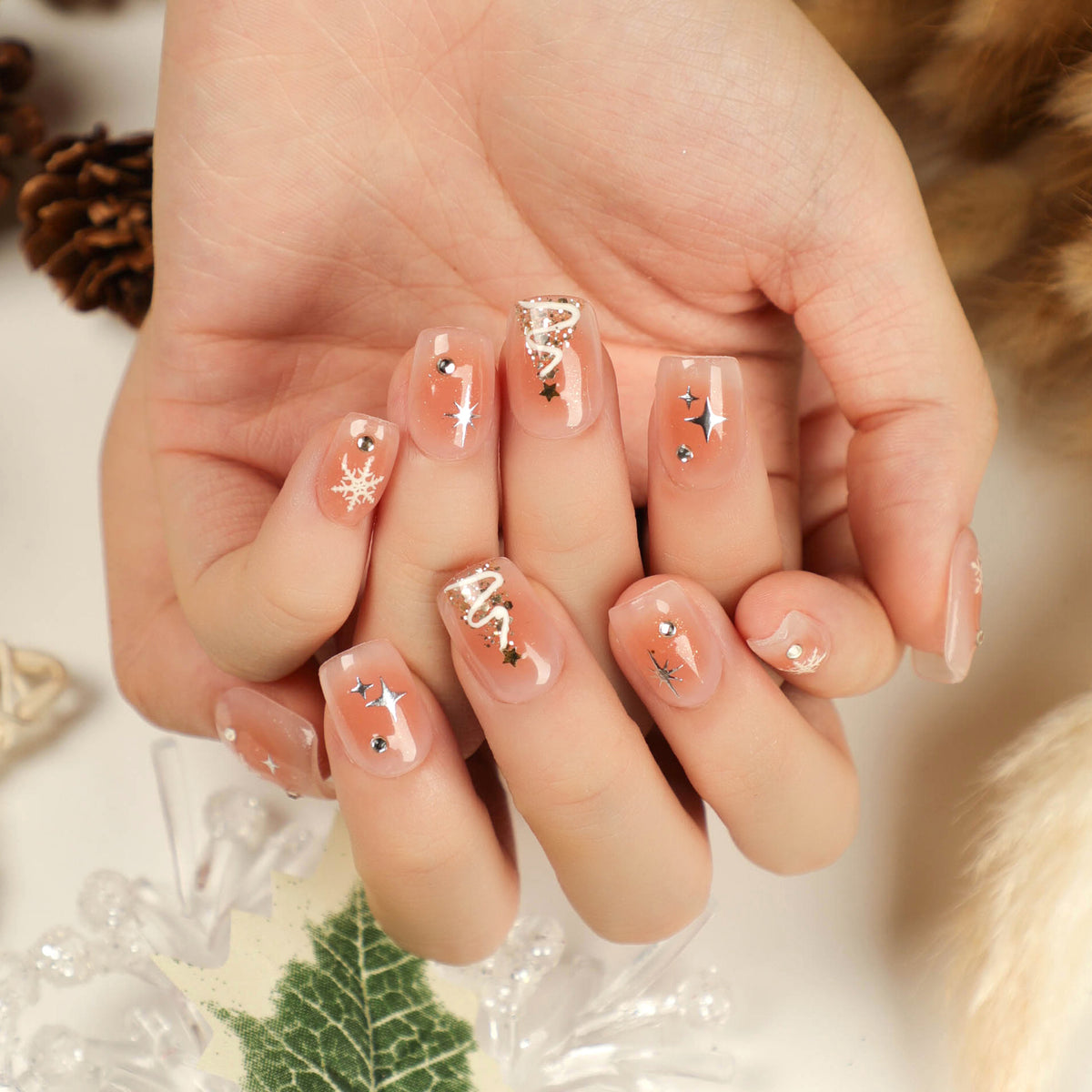 24pcs/Set Christmas Short Square Snowflake Star Press On Nails