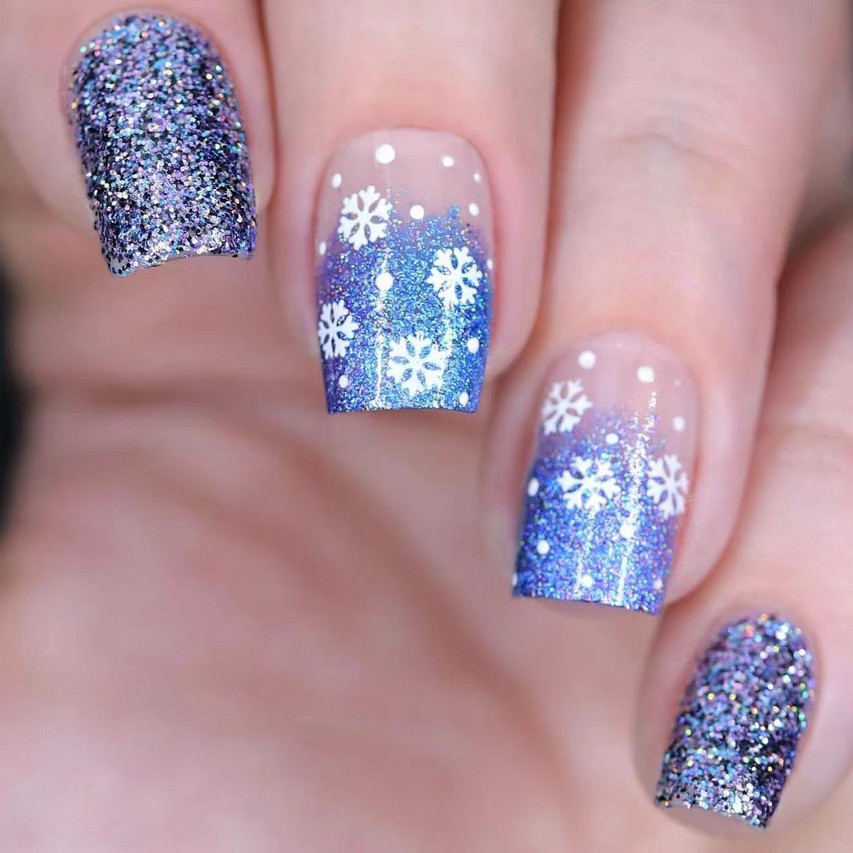 24pcs/Set Christmas Blue Gradient Snowflake Short Square Press On Nails
