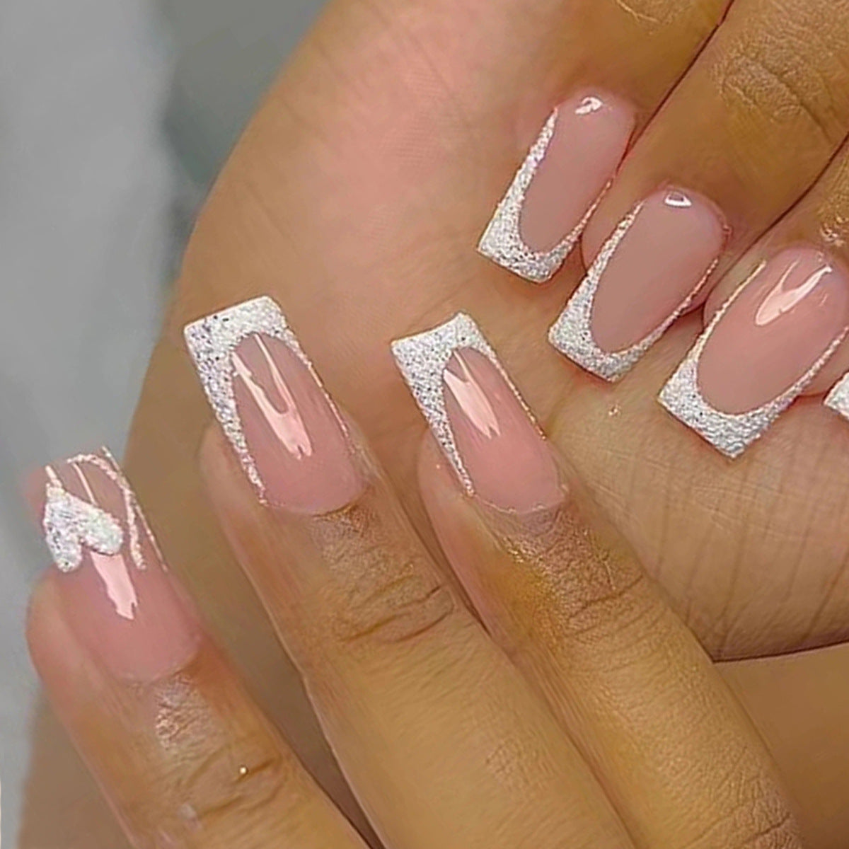 24pcs/Set Heart White French Short Square Press On Nails