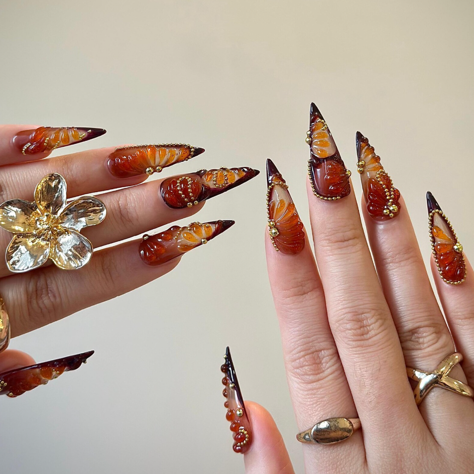 Amber Glam