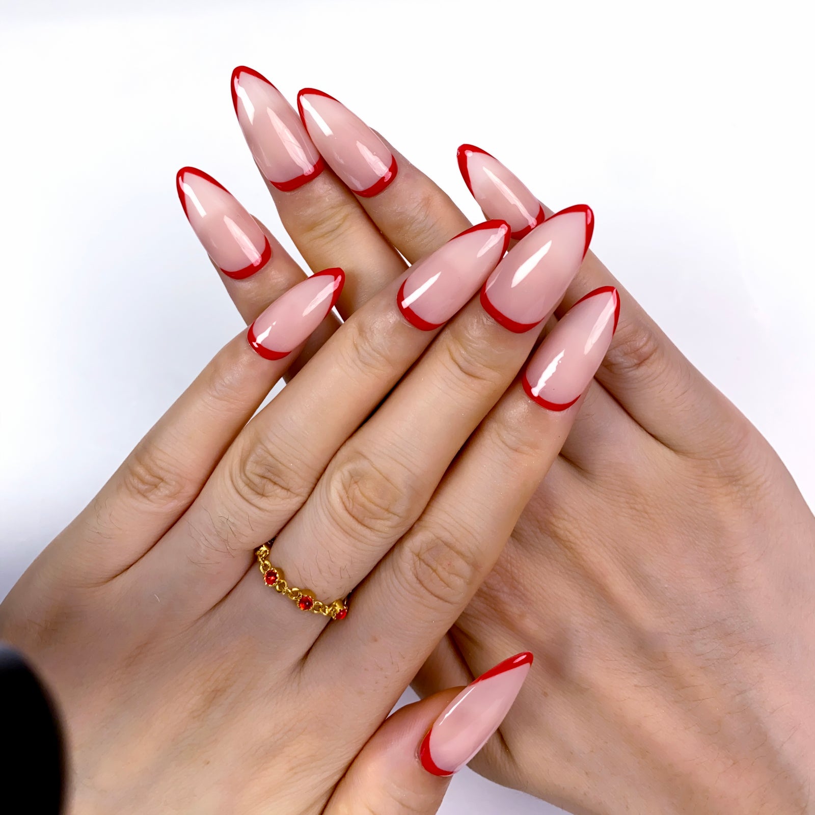 Scarlet French