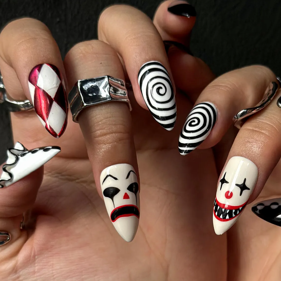 Harlequin Haunt
