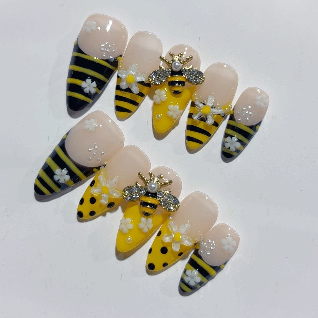 Bee Bloom
