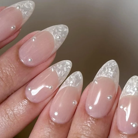 Pearl French