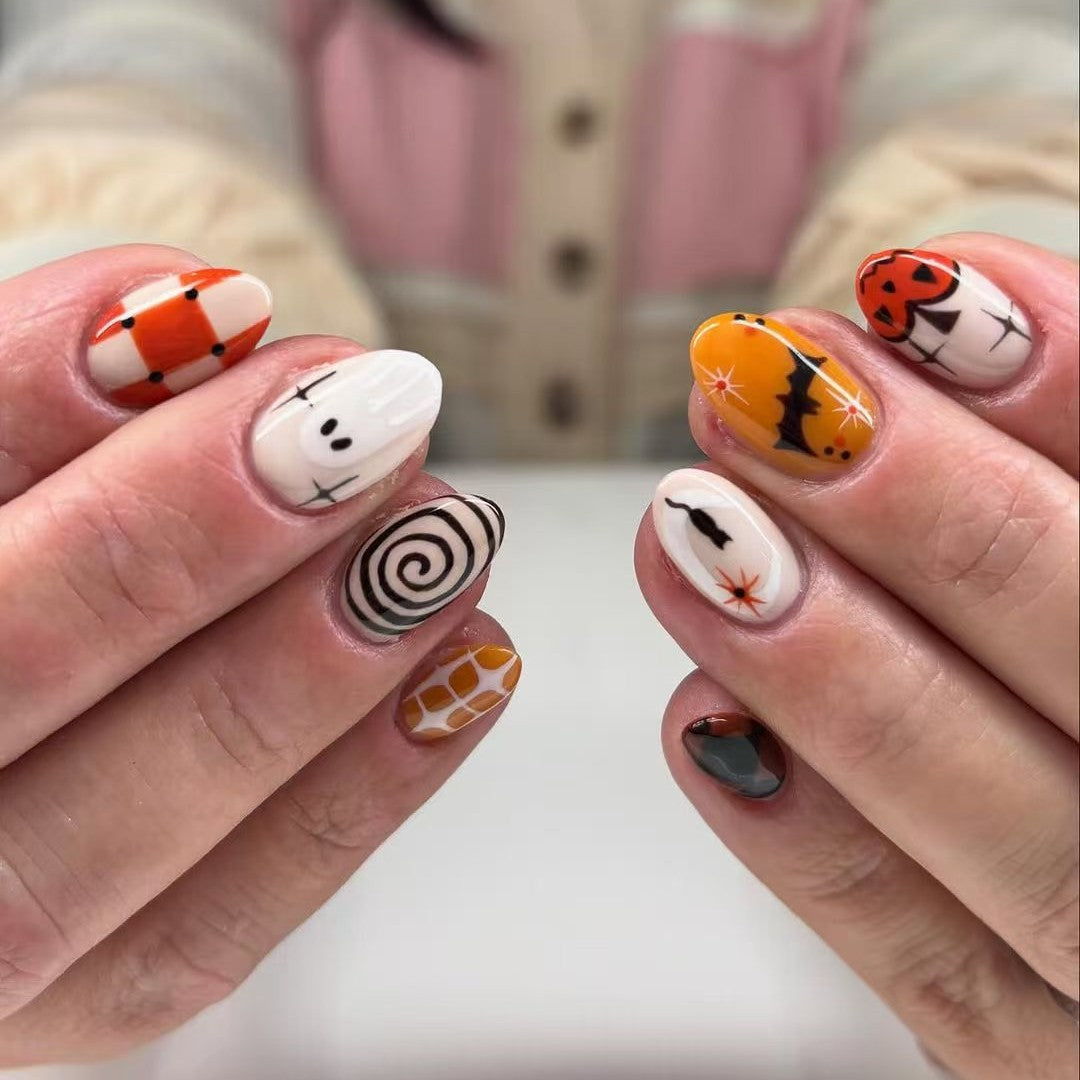 24pcs/Set Halloween Pumpkin Ghost Checkerboard Bat Short Oval Press On Nails